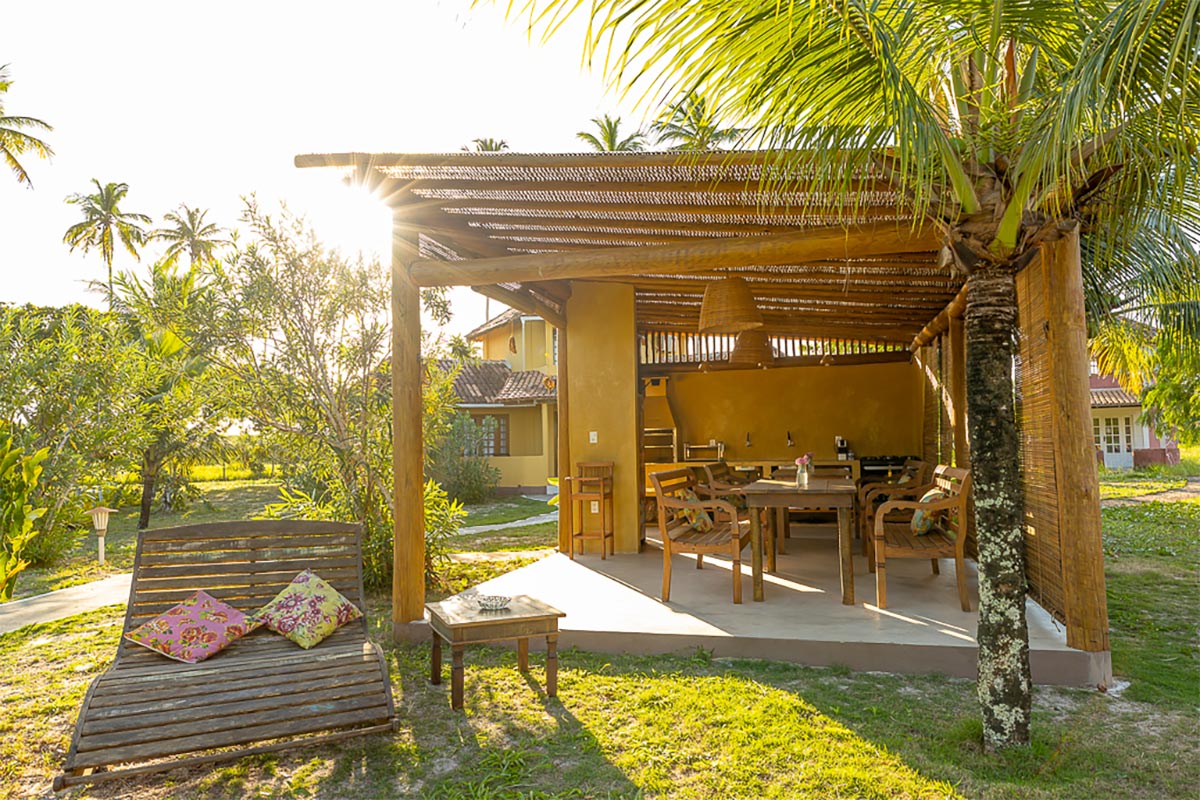 Sonhando com dias de sol, mar cristalino e tranquilidade? O Jocotoka Village te espera! Garanta já sua estadia.