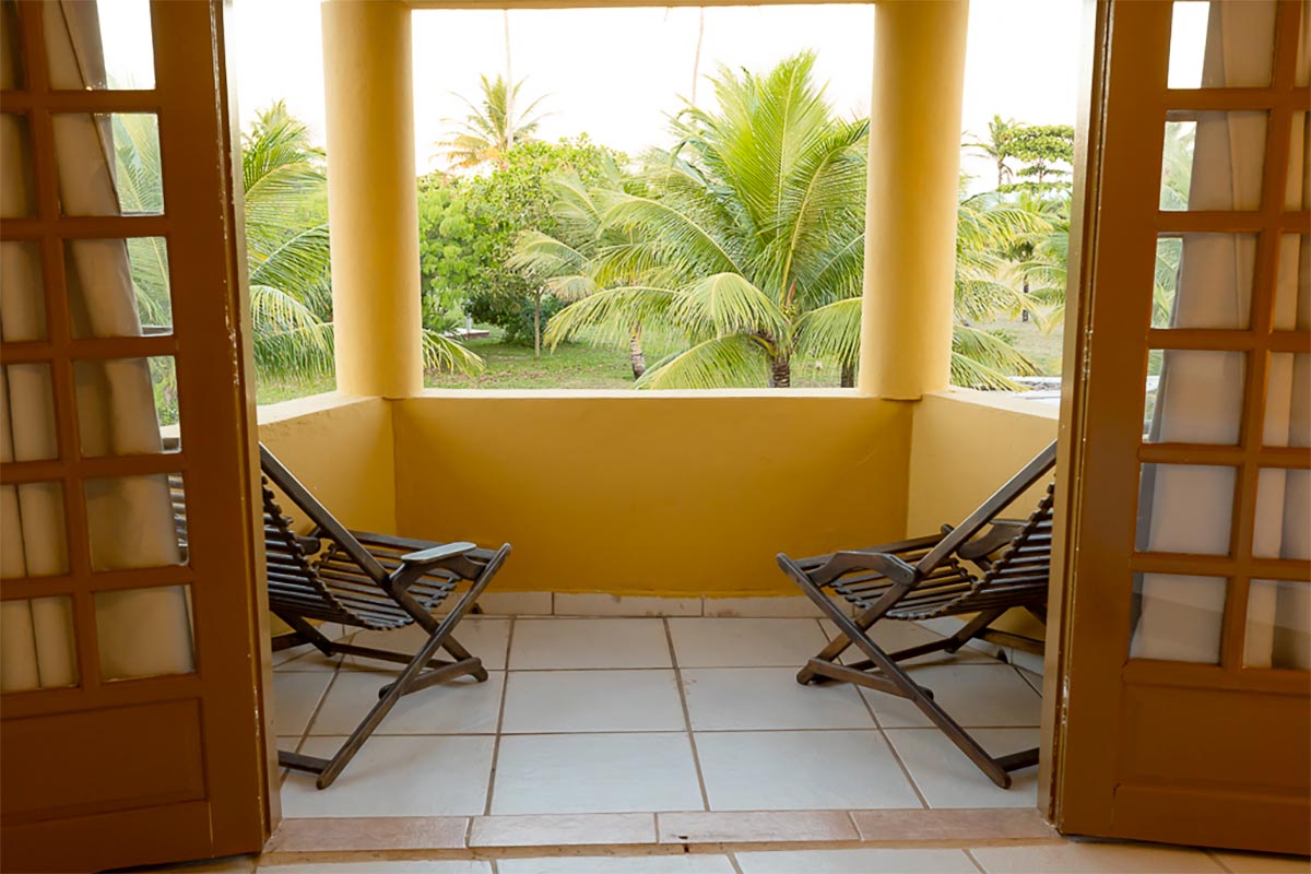 Quer viver uma experiência autêntica em Corumbau? Nosso chalé familiar é perfeito para você e sua família. Reserve já!