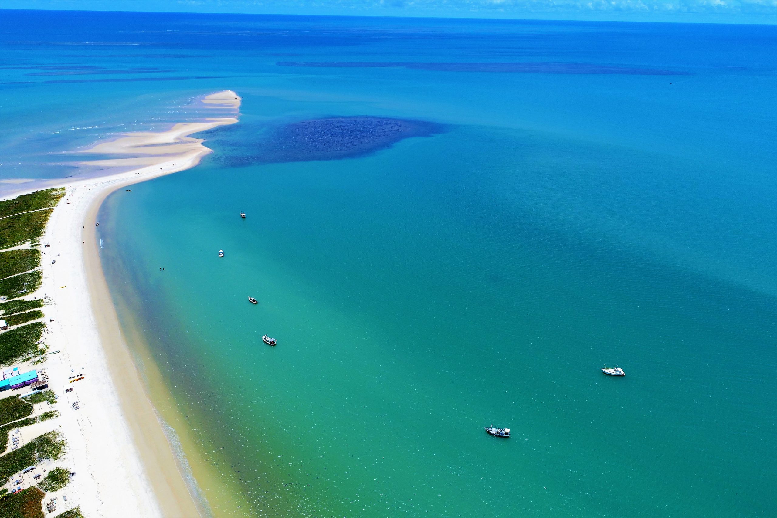 Se você busca tranquilidade, belas praias e um contato genuíno com a natureza, Corumbau é o destino perfeito.
